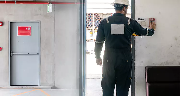 Emergency Fire Exit Door Repair in Doral, FL