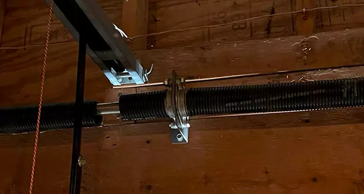 Garage Door Lift Cable Replacement in Doral, FL