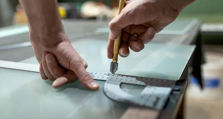 Glass Scratch Repair in Doral, FL