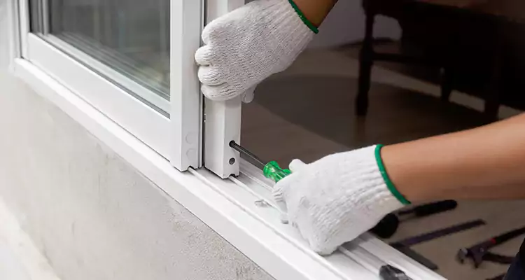 Automatic Sliding Glass Door Opener in Doral, FL