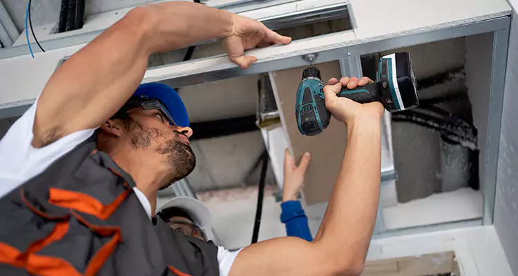 Emergency Overhead Door Repair in Doral, FL
