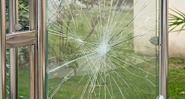 Frameless Glass Door Repair at Home in Doral, FL