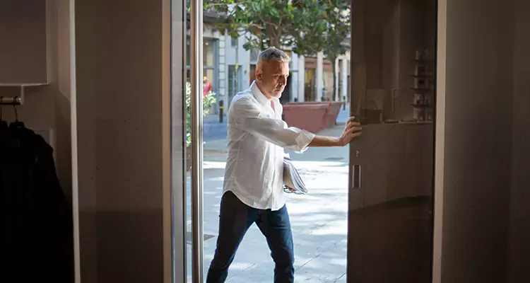 Track Cleaning and Repair for Stuck Doors in Doral, FL