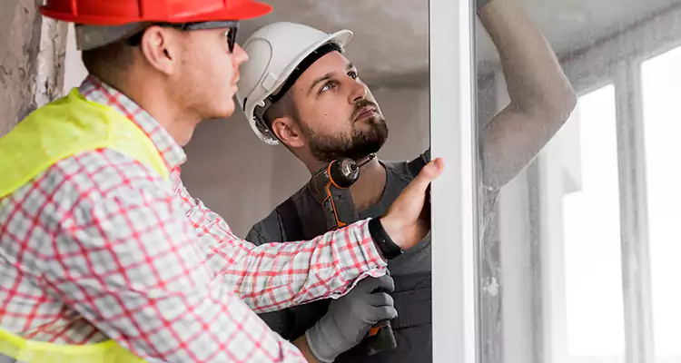 Sliding Patio Door Sticking? Expert Repair in Doral, FL.