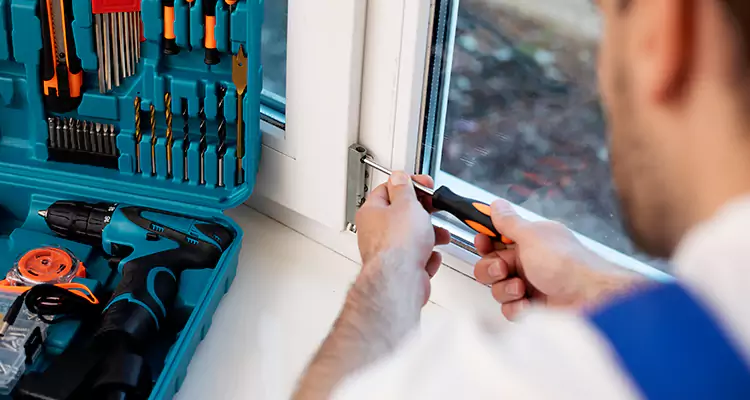 Mirrored Sliding Doors Replacement Expert in Doral, FL