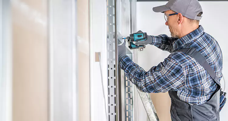Sliding Patio Door Handle Repair in Doral, FL